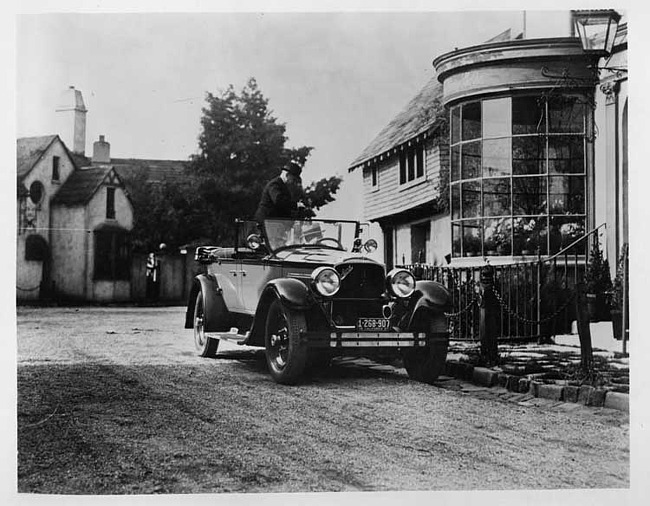 1927 Packard two-toned phaeton, owner Charles M. Schwab standing in back