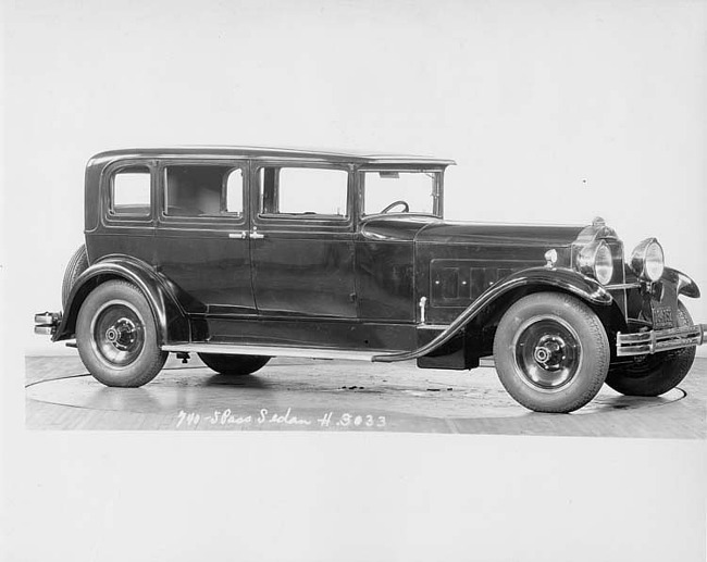 1930 Packard sedan, nine-tenths right front view