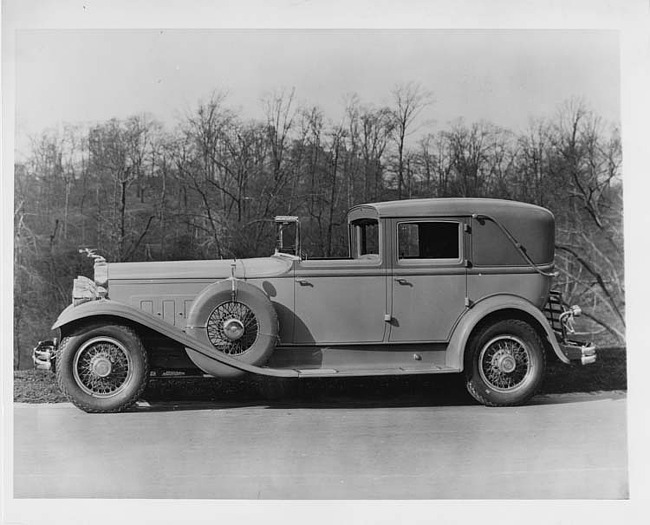 1930 Packard town car, left side view