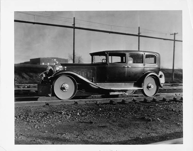 1930 Packard special rail sedan limousine, left side view