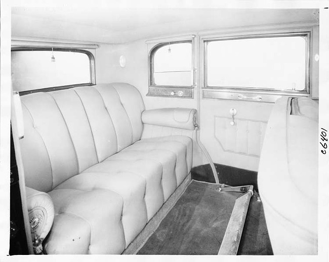 1931 Packard sedan, view of rear interior through right rear door