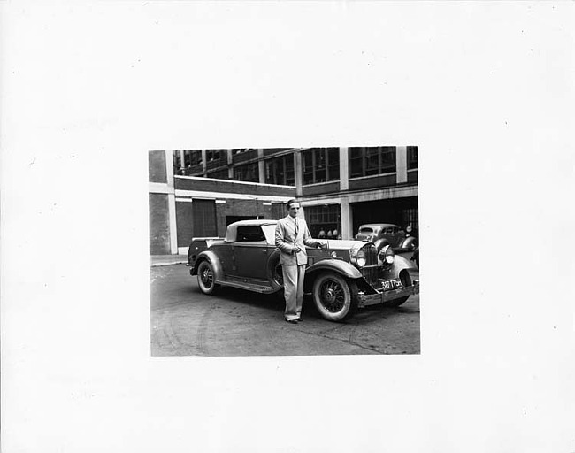 1932 Packard convertible victoria, owner Count von Keller at side