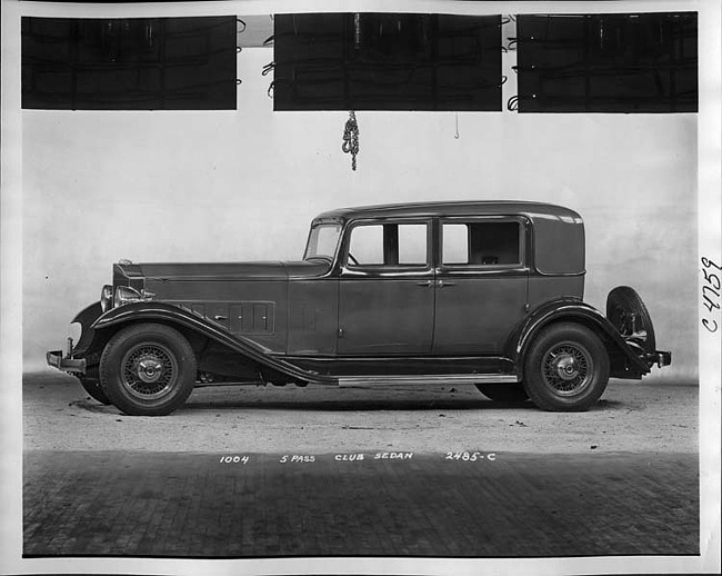 1933 Packard club sedan, left side view