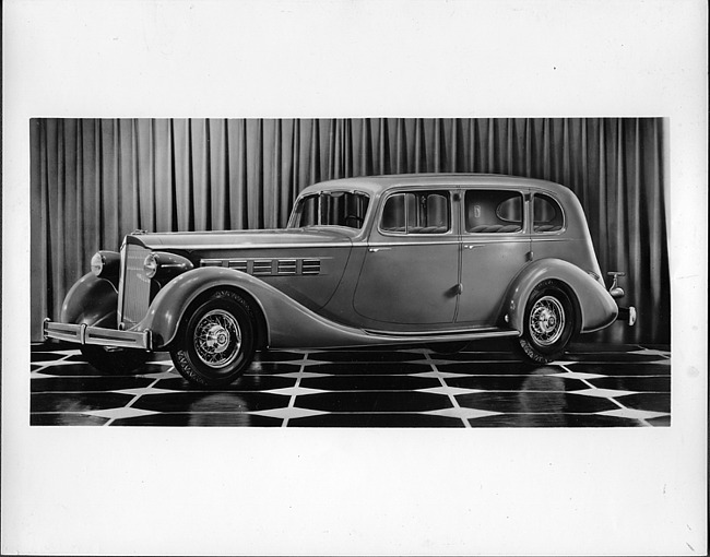 1935 Packard sedan, three-quarter left front view