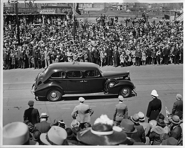 1939 Packard touring limousine at reception parade for King George VI & Queen Elizabeth