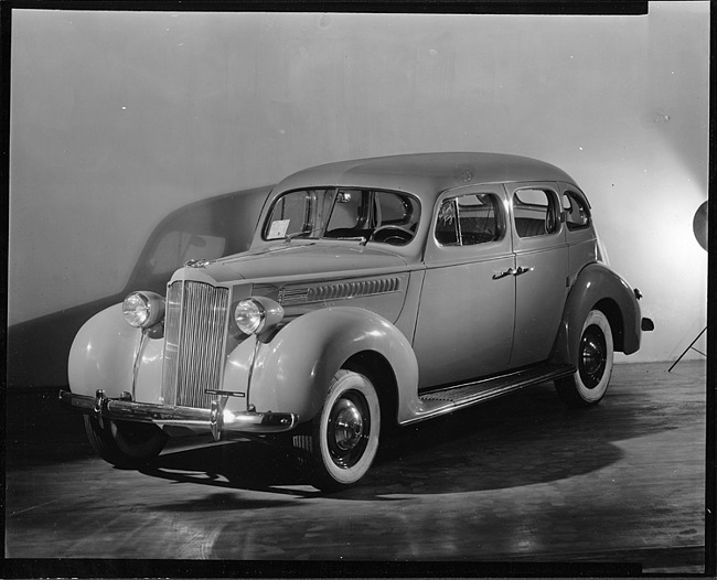 1939 Packard touring sedan, three-quarter left front view