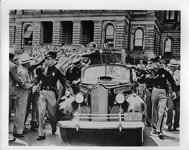 1940 convertible Packard with Wendell Wilkie