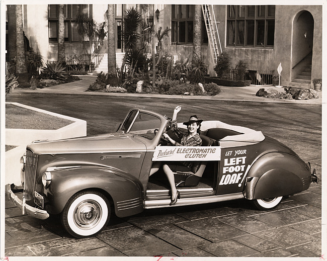 1941 Packard deluxe convertible coupe with clutch advertisement