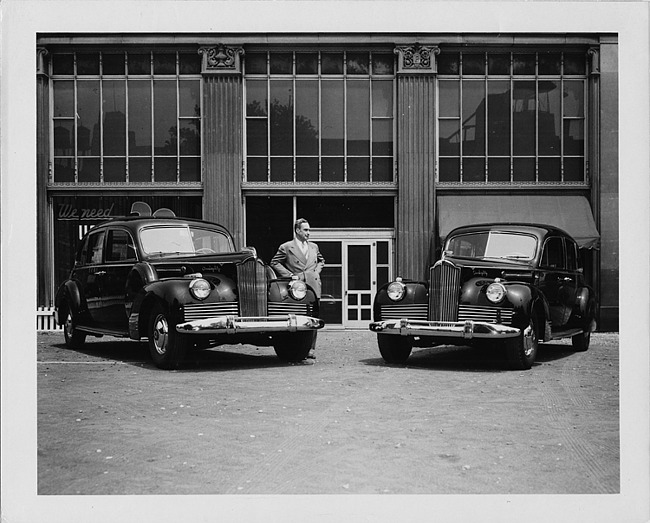 1942 Packard touring sedans sold to Russian government