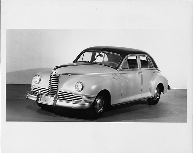 1947 Packard deluxe Clipper, three-quarter front left view