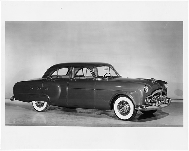 1952 Packard 4-door sedan, seven-eights right side view