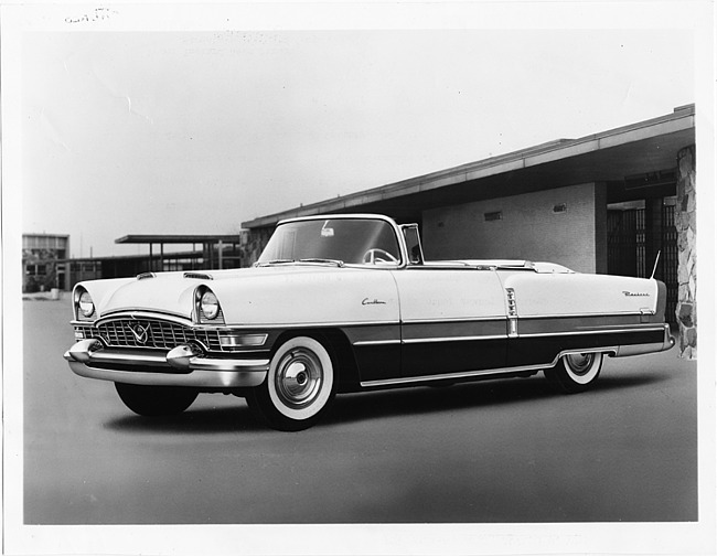 1955 Packard convertible, three-quarter left front view, top folded