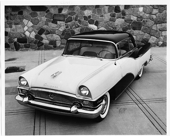 1955 Packard Clipper, three-quarter front right view