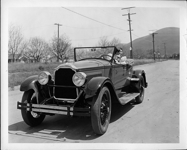 1925-26 Packard runabout with actress Leatrice Joy behind wheel