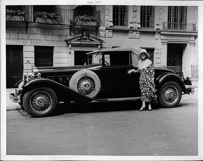 1930 Packard convertible coupe with owner opera singer, Anna Case