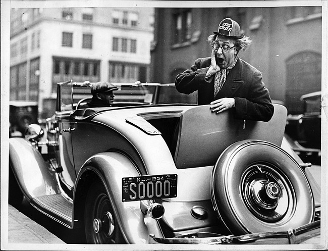 1932 Packard coupe roadster with owner Ed Wynn in the rumble seat
