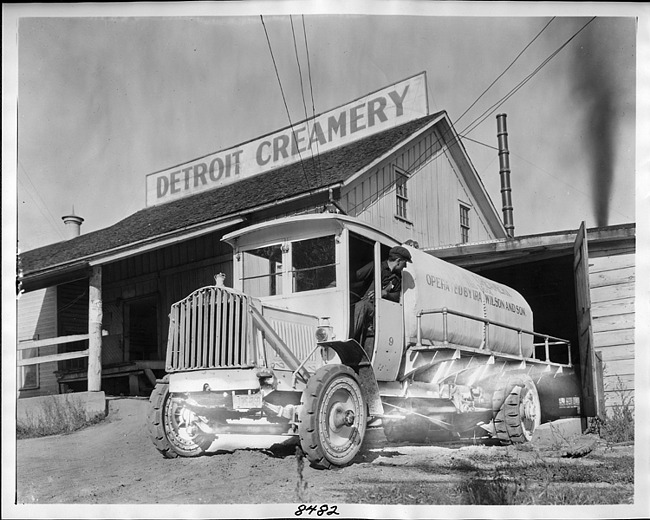 1916-17 Packard truck at the Detroit Creamery