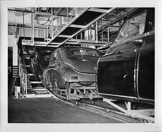 1948-49 Packard bodies on line going up to second floor