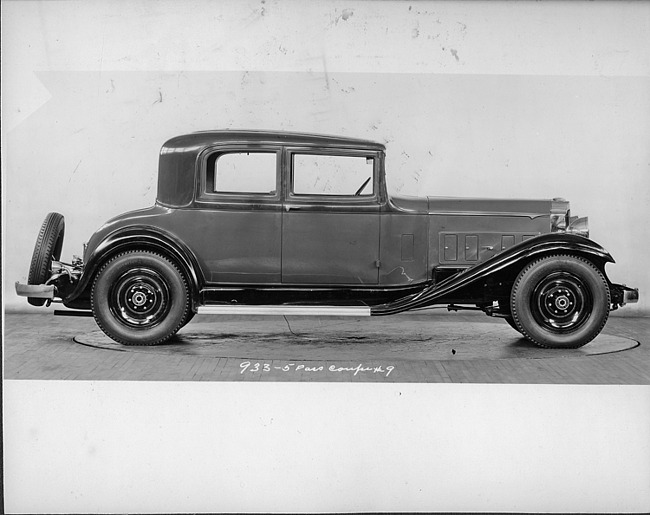 1932 Packard prototype coupe, right side view