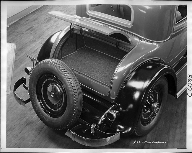 1932 Packard prototype coupe, view of trunk space