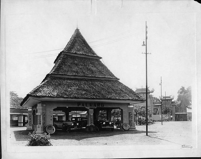 Packard dealership exhibit pavilion, Semarang, Dutch East Indies, 1930