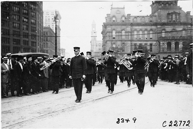 Maxwell Briscoe Band in the 1909 Glidden Tour automobile parade, Detroit, Mich.