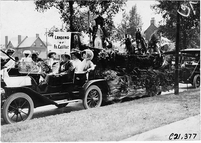 Parade float of the Landing of Cadillac at Detroit in the 1909 Glidden Tour automobile parade, Detroit, Mich.