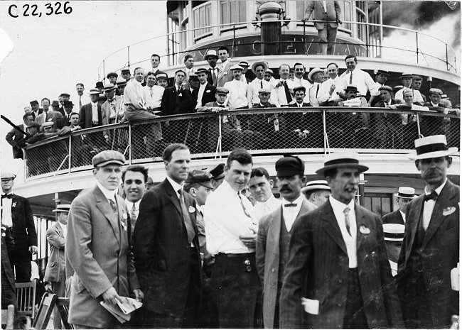 Glidden Tour participants on excursion boat, 1909, Detroit, Mich.