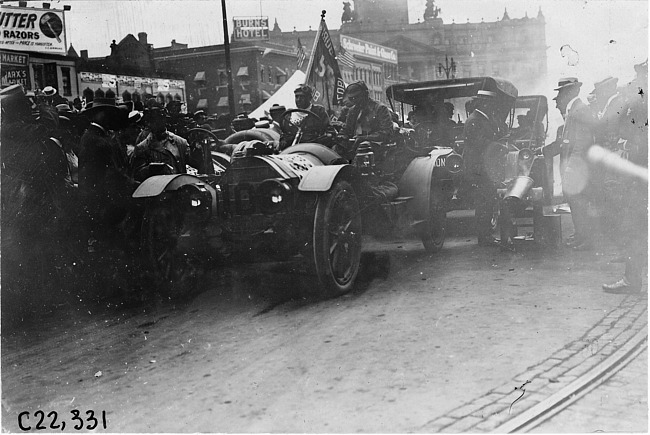 Schofield in Pierce-Arrow car at start of the 1909 Glidden Tour, Detroit, Mich.