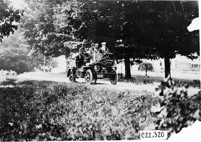 Rapid Motor car on the road between Kalamazoo and Detroit in 1909 Glidden Tour