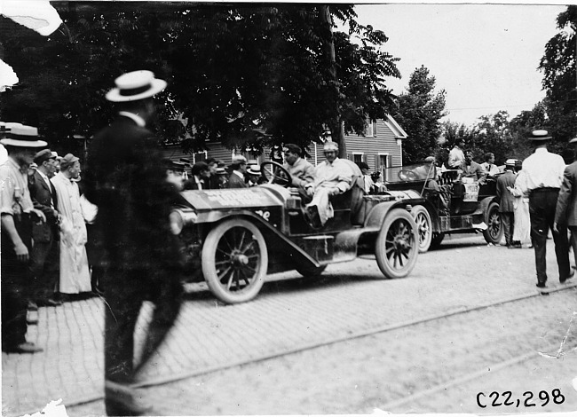 Glidden tourists arriving at 1909 Glidden Tour