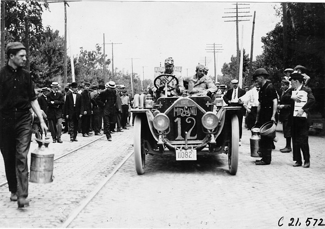 Midland car taking supplies in South Bend, Ind. at 1909 Glidden Tour
