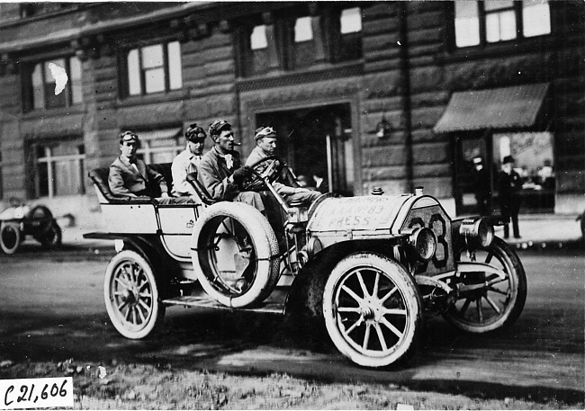 Chalmers-Detroit car in front of Auditorium Annex building, Chicago, Ill., 1909 Glidden Tour