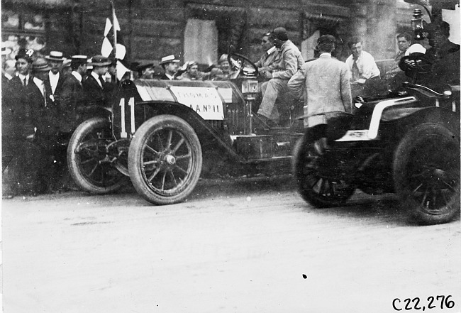 Midland car arriving in Chicago, Ill., at the 1909 Glidden Tour