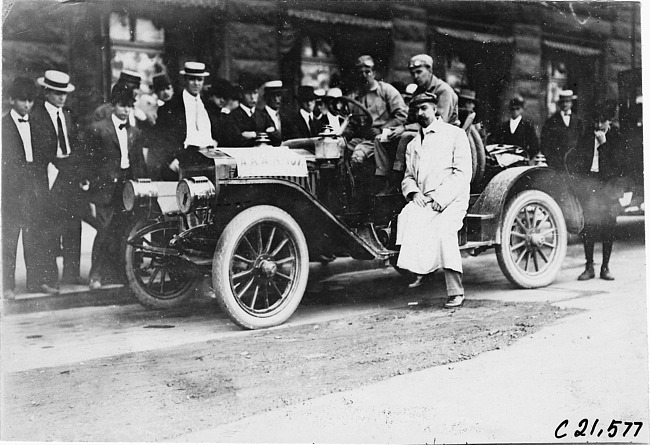 Maxwell car #107 in Chicago, Ill., at the 1909 Glidden Tour