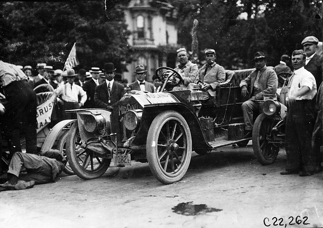 Midland car #12 at the 1909 Glidden Tour