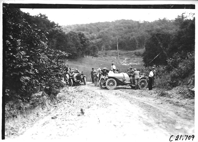 Shimp in Jewell car near Baraboo, Wis., at 1909 Glidden Tour