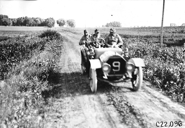 Walter Winchester in Pierce-Arrow car near Wonewoc, Wis., 1909 Glidden Tour