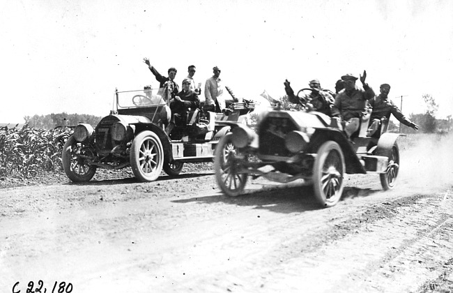 Chalmers car near Pine Island, Minnesota, at the 1909 Glidden Tour