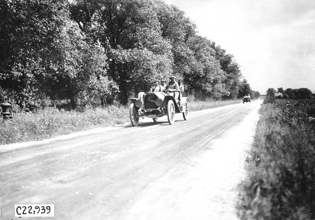 Participant in the 1909 Glidden Tour