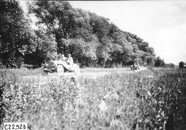 Participants in the 1909 Glidden Tour