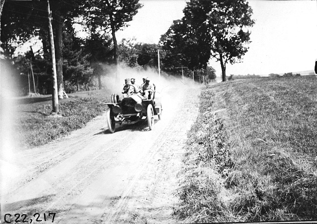 Van Dervoort in Moline car near Madison Lake, Minn., at 1909 Glidden Tour