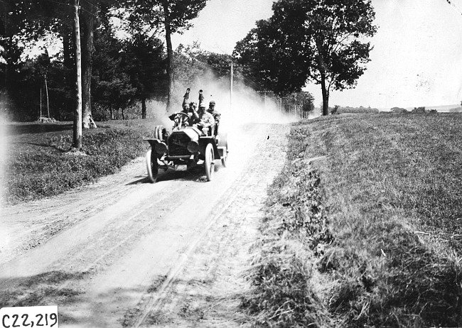 Van Dervoort in Moline car near Madison Lake, Minn., at 1909 Glidden Tour