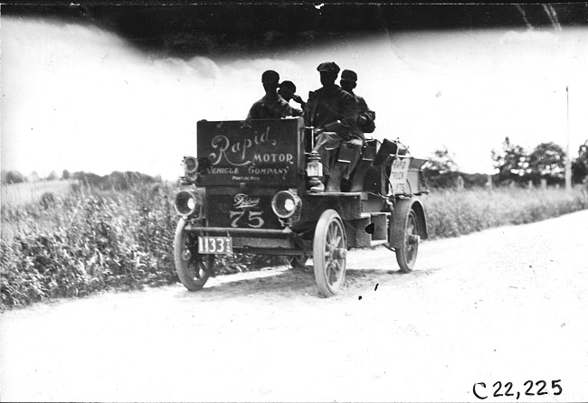 Rapid truck crew at the 1909 Glidden Tour