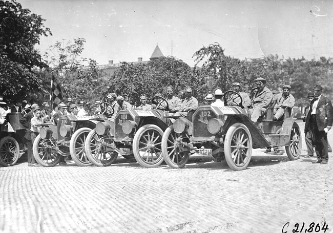 Moline team at Ft. Dodge, Iowa at the 1909 Glidden Tour