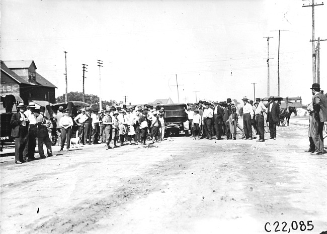 Glidden tourists taking in gasoline at Carroll, Iowa at the 1909 Glidden Tour