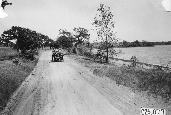 Car #7 on rural road to Wood River, Neb., at 1909 Glidden Tour