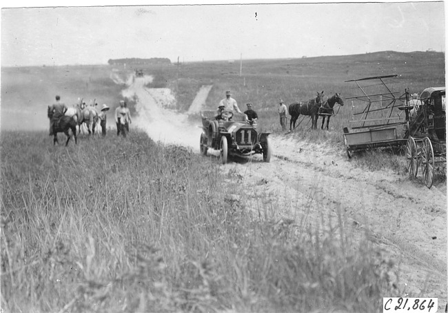 Thomas car passing through quicksand near Sutherland, Neb., at the 1909 Glidden Tour