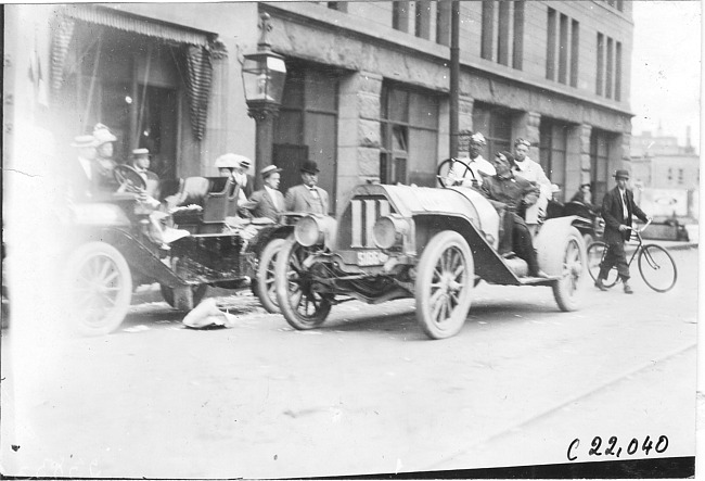 Jewell car on city street at Ft. Morgan, Colo., at 1909 Glidden Tour