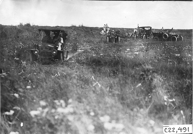 Maxwell car on the Colorado prairie, at 1909 Glidden Tour